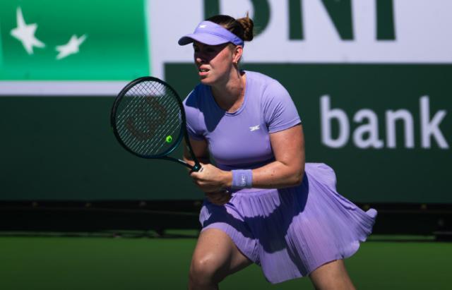 黑马吉布森力克7号种子保利尼，首进WTA1000八强